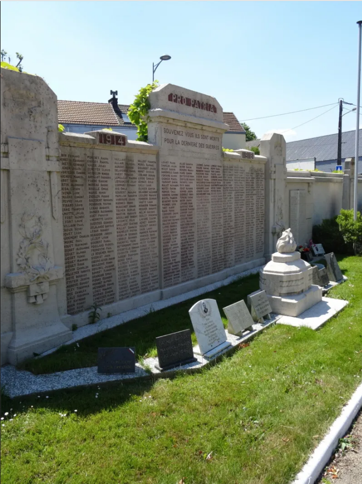 Monument aux morts 14-18 39-45